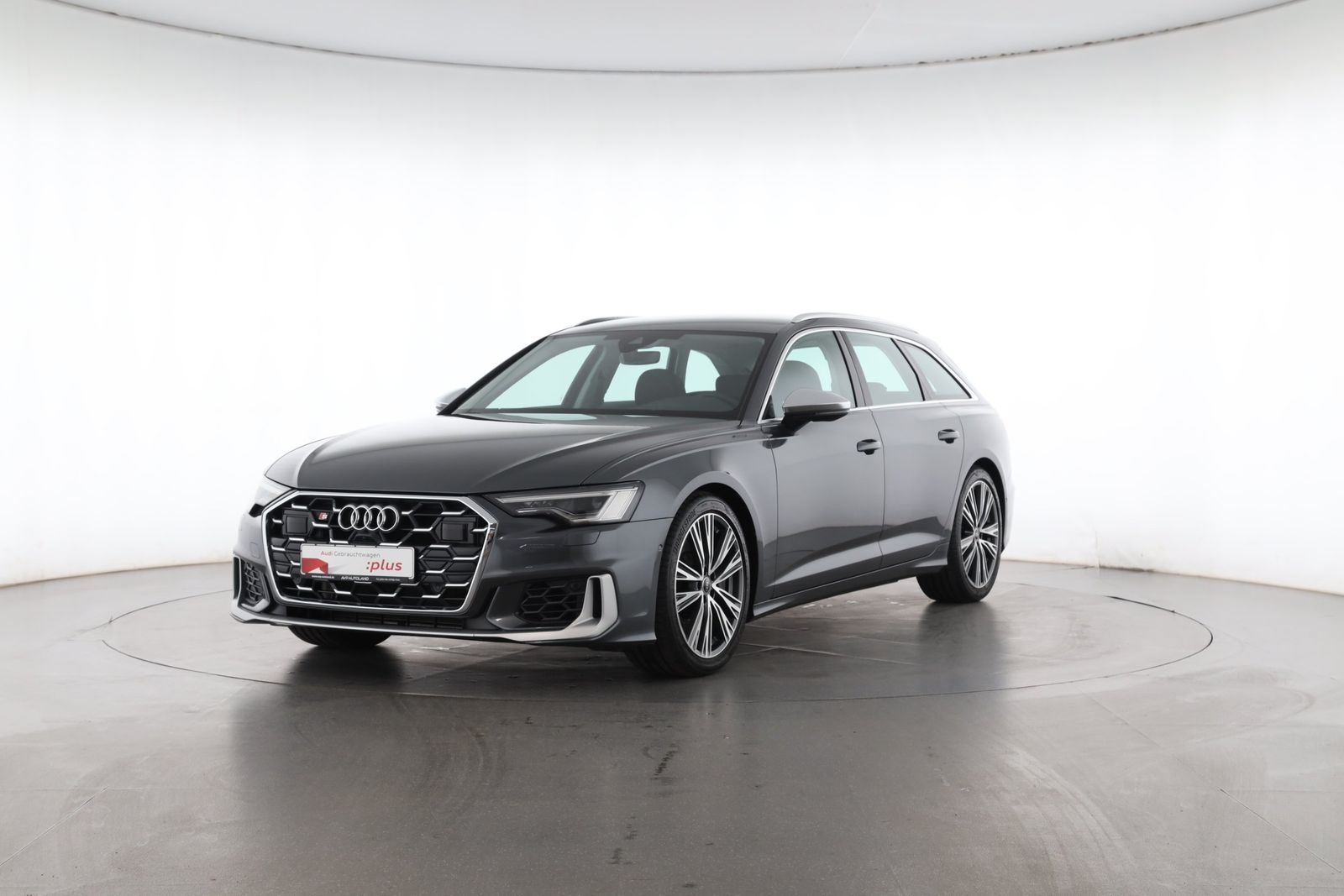 Audi S6 2024 г. Серый, пробег 27700 км