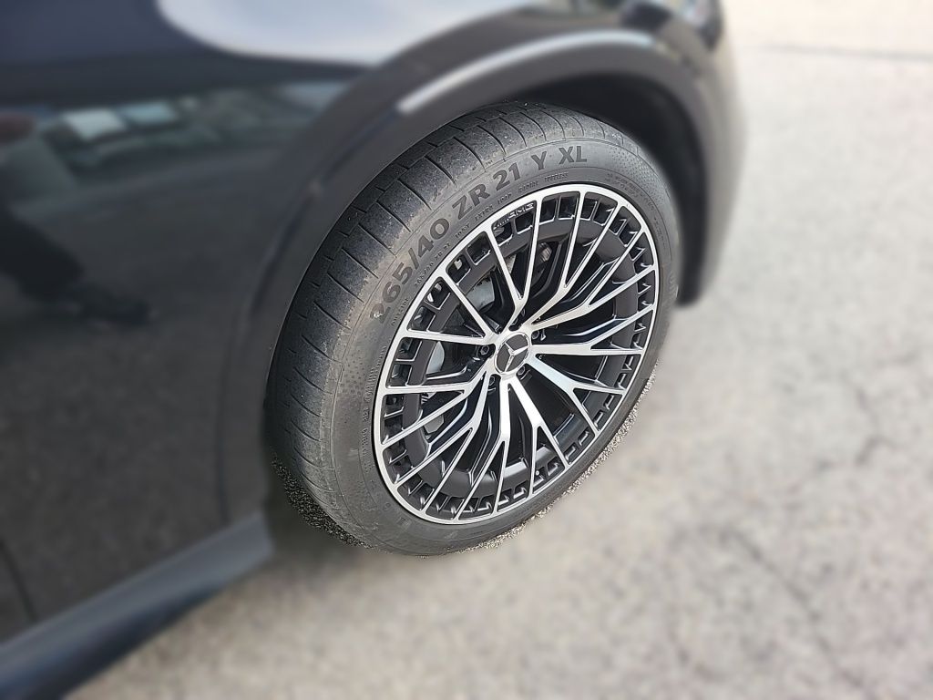Mercedes-Benz GLC 43 AMG 2024 г. Чёрный, пробег 31600 км