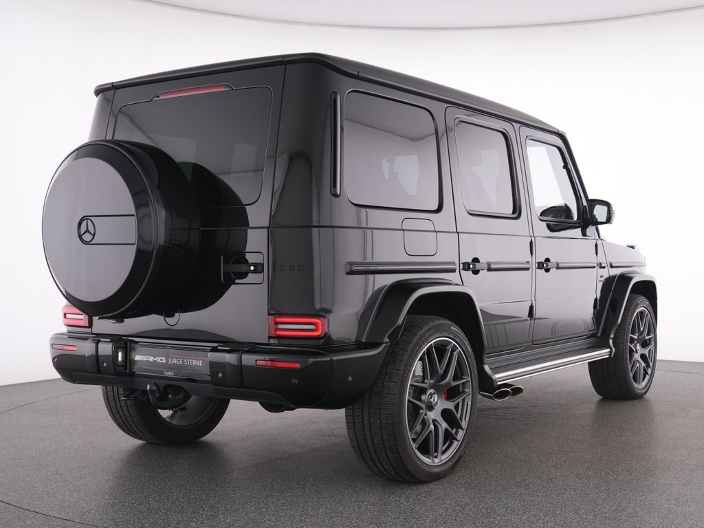 Mercedes-Benz G 63 AMG 2023 г. Чёрный, пробег 17512 км