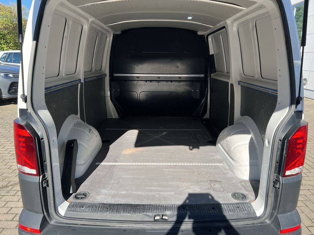 Volkswagen T6 TRANSPORTER 2021 г. Белый, пробег 47610 км