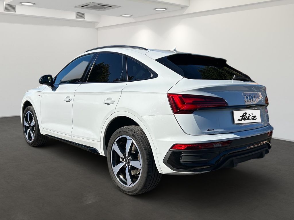 Audi Q5 2023 г. Белый, пробег 43415 км