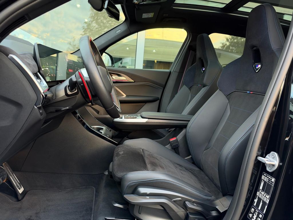 BMW X1 2026 г. Чёрный, пробег 7407 км