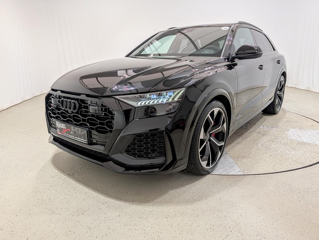 Audi RSQ8 2021 г. Чёрный, пробег 46019 км