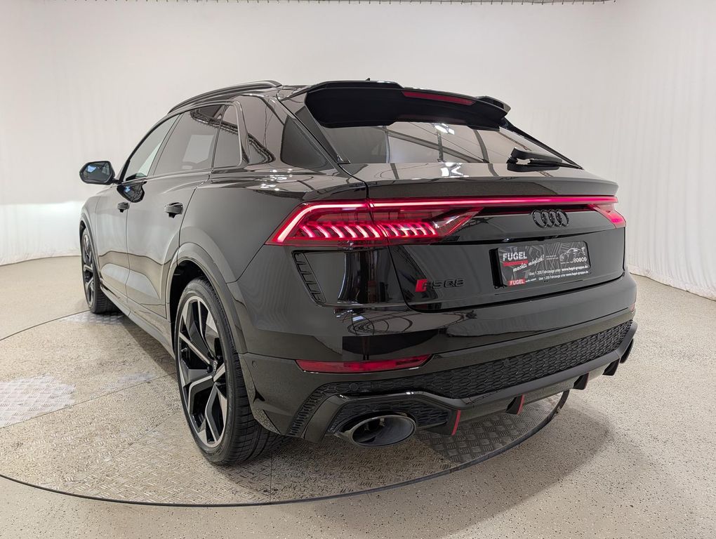 Audi RSQ8 2021 г. Чёрный, пробег 46019 км