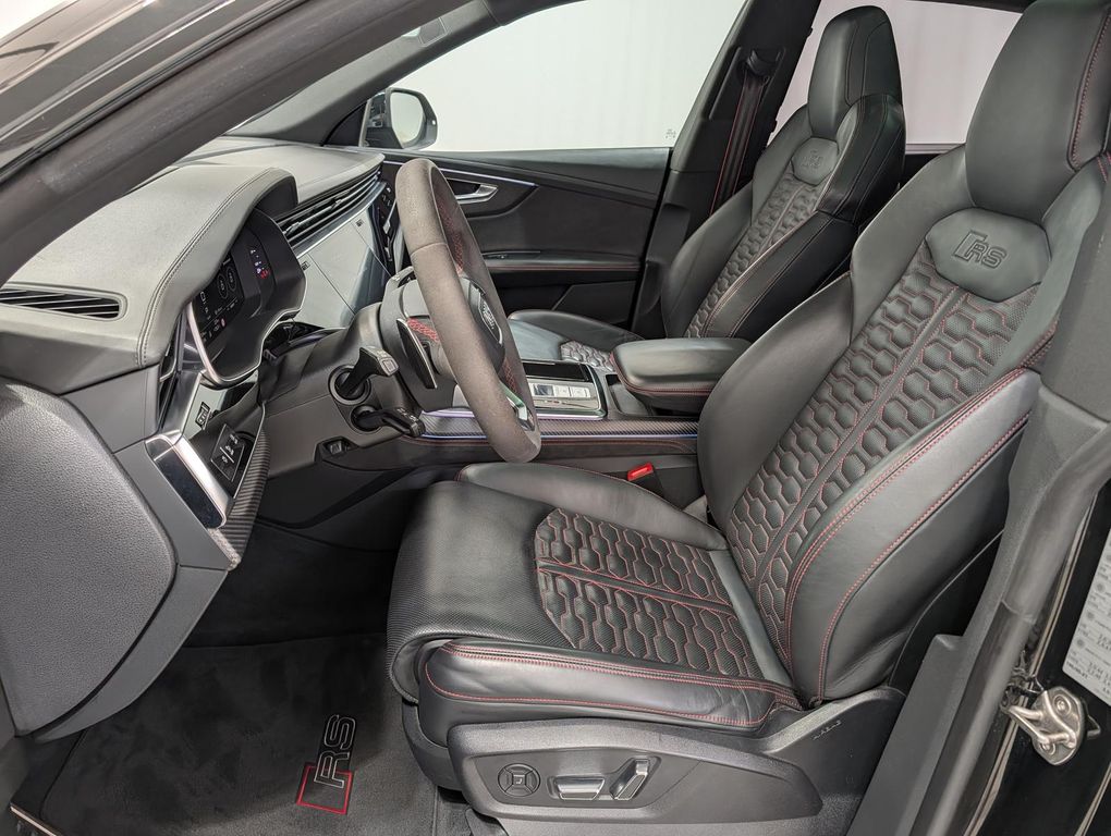 Audi RSQ8 2021 г. Чёрный, пробег 46019 км