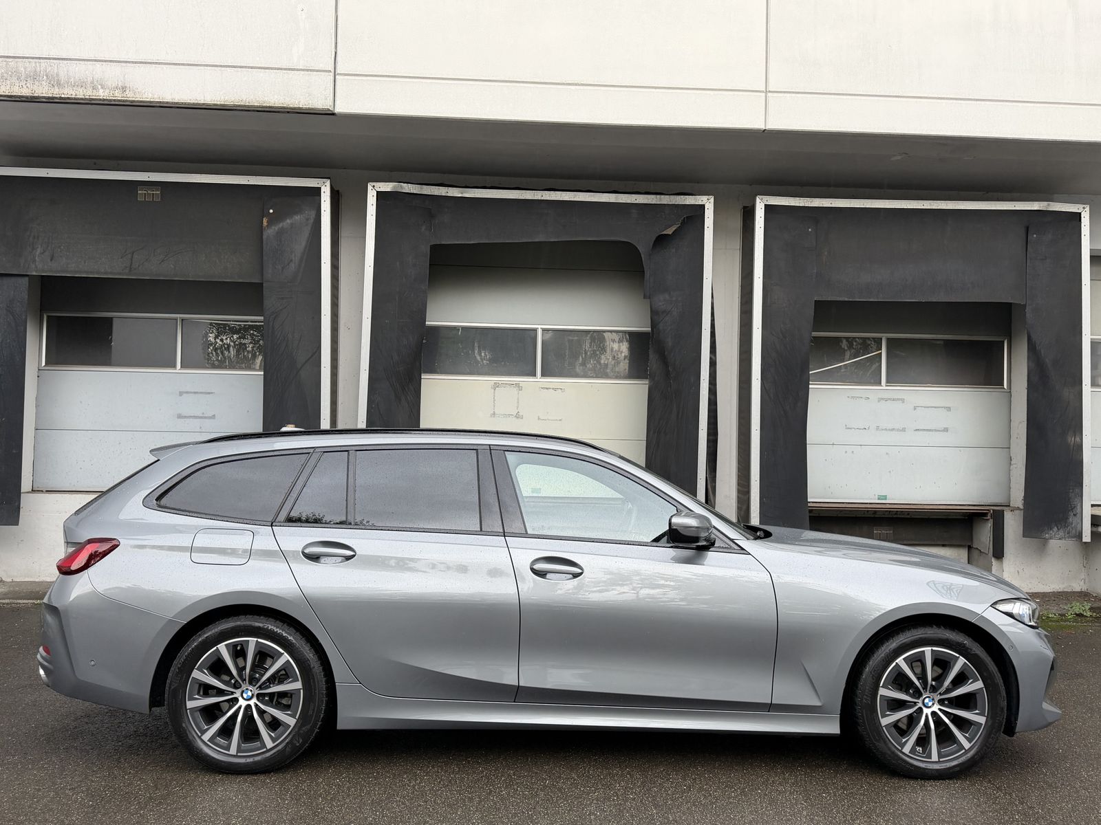 BMW 320 2023 г. Серый, пробег 57000 км