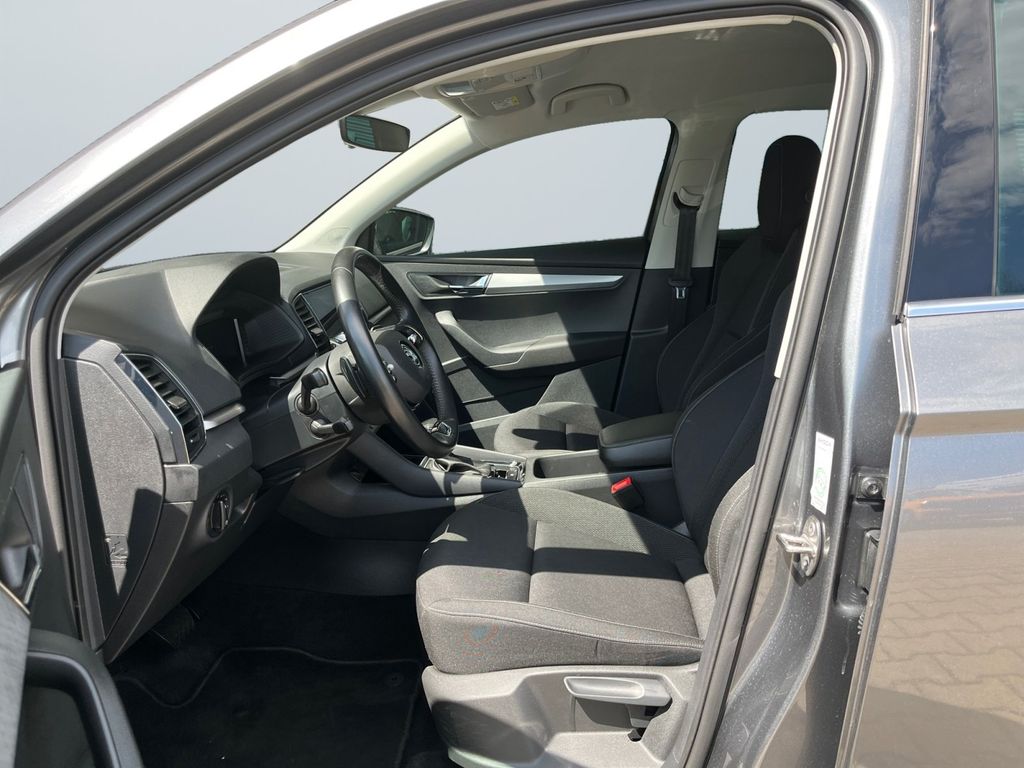 Skoda Karoq 2022 г. Серый, пробег 53611 км