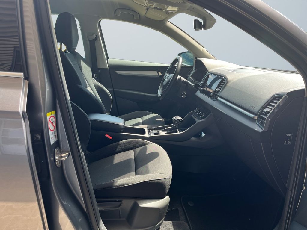 Skoda Karoq 2022 г. Серый, пробег 53611 км