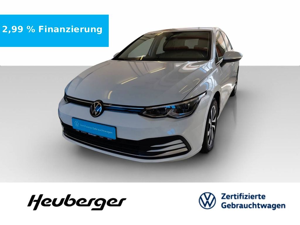 Volkswagen Golf 2023 г. Белый, пробег 43100 км
