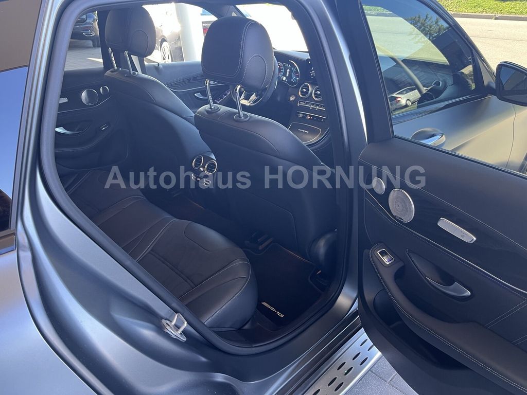 Mercedes-Benz GLC 63 AMG 2021 г. Серый, пробег 52197 км