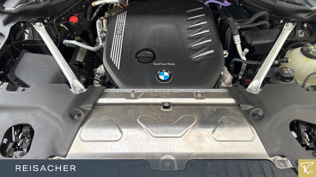 BMW X4 2026 г. Серый, пробег 24679 км