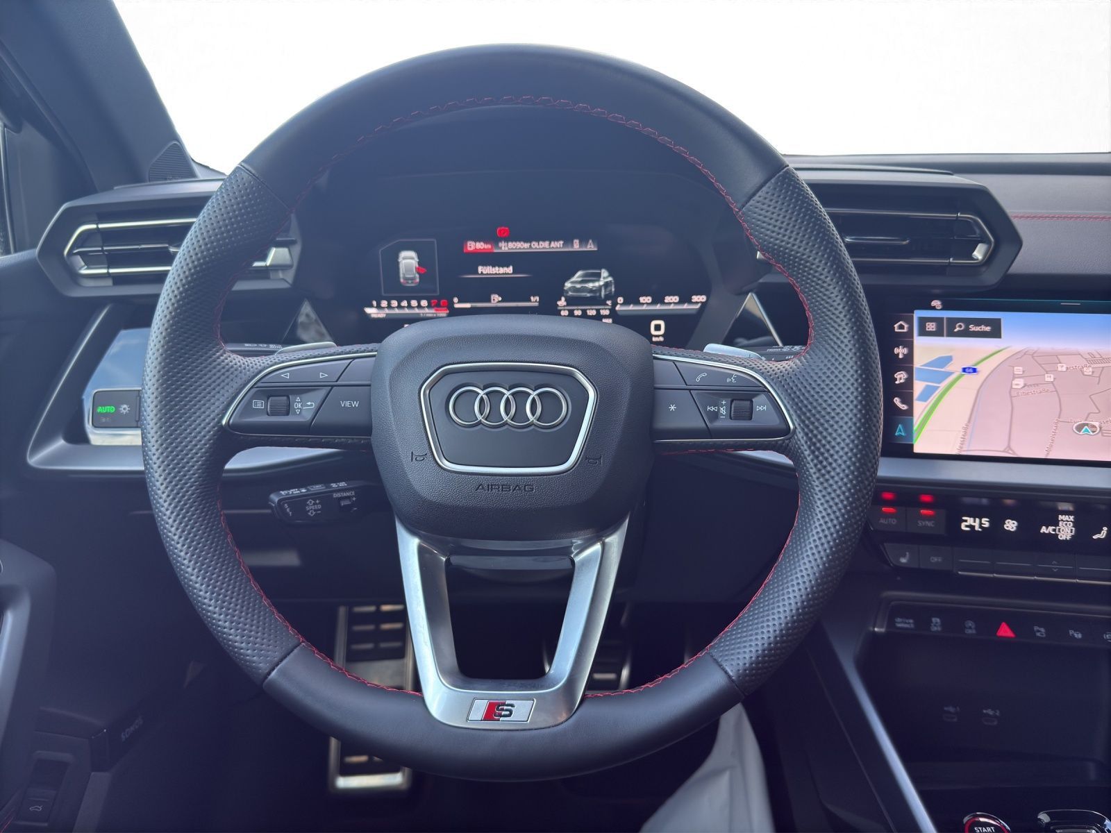 Audi S3 2026 г. Чёрный, пробег 9700 км