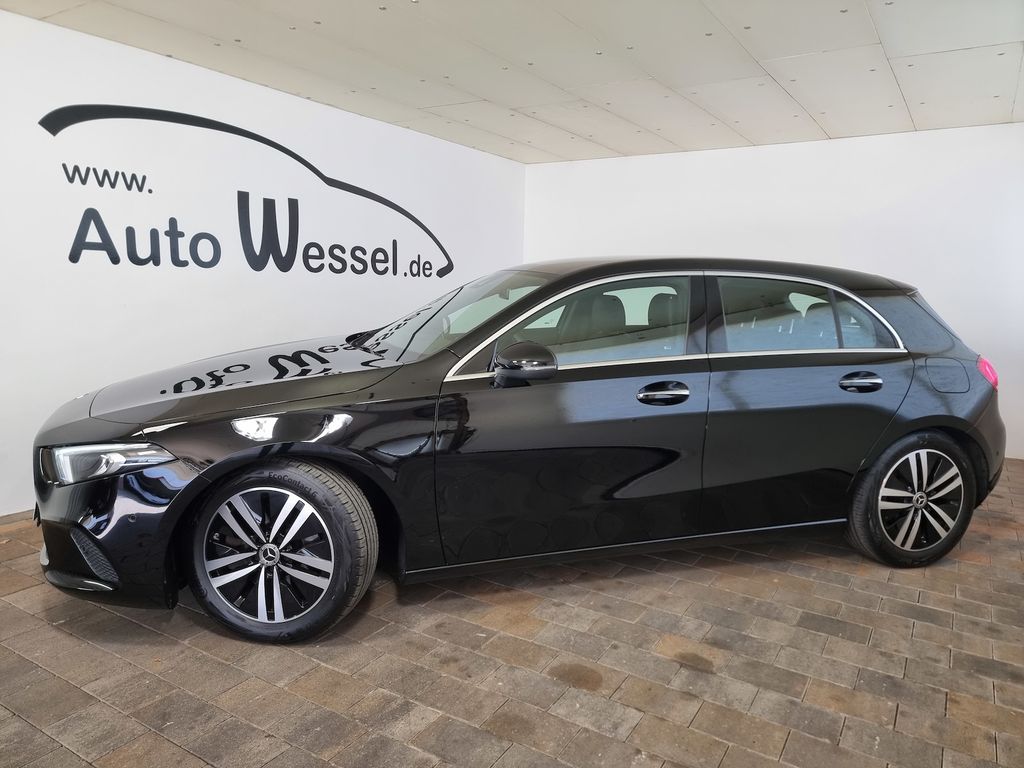 Mercedes-Benz A 220 2022 г. Чёрный, пробег 41300 км
