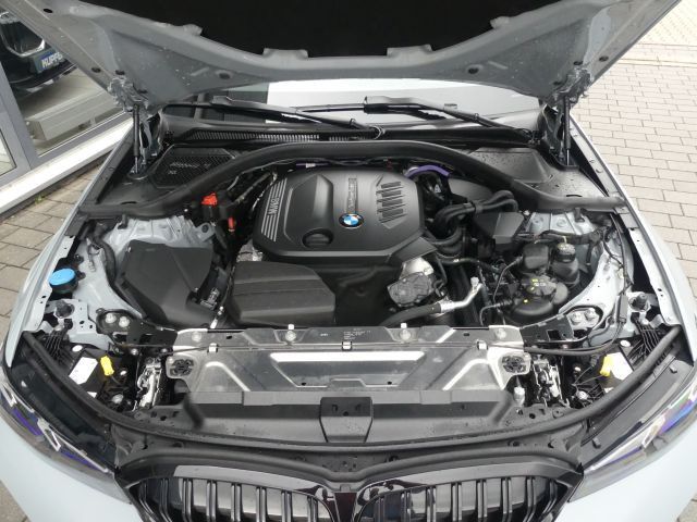BMW 320 2024 г. Серый, пробег 28180 км