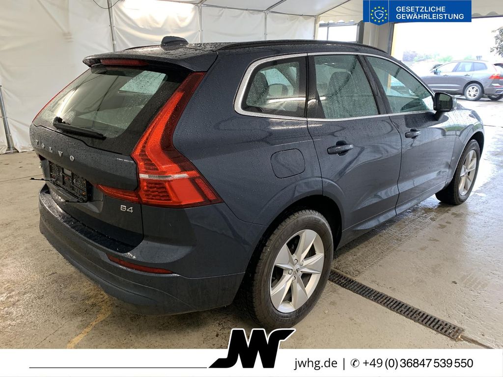 Volvo XC60 2022 г. Синий, пробег 60000 км