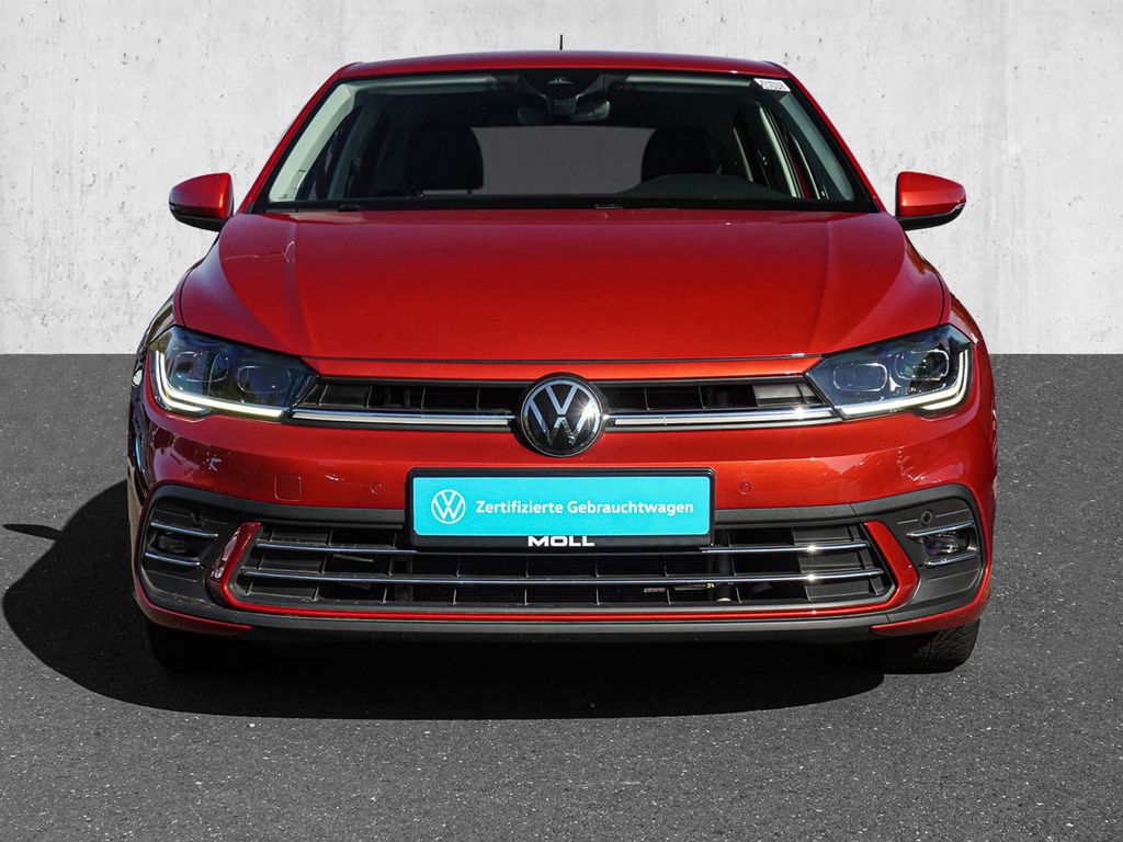 Volkswagen Polo 2024 г. Красный, пробег 34942 км