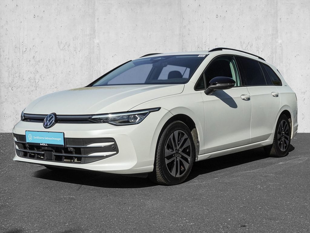 Volkswagen Golf 2026 г. Белый, пробег 26124 км