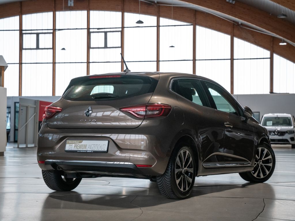 Renault Clio 2021 г. Коричневый, пробег 33248 км