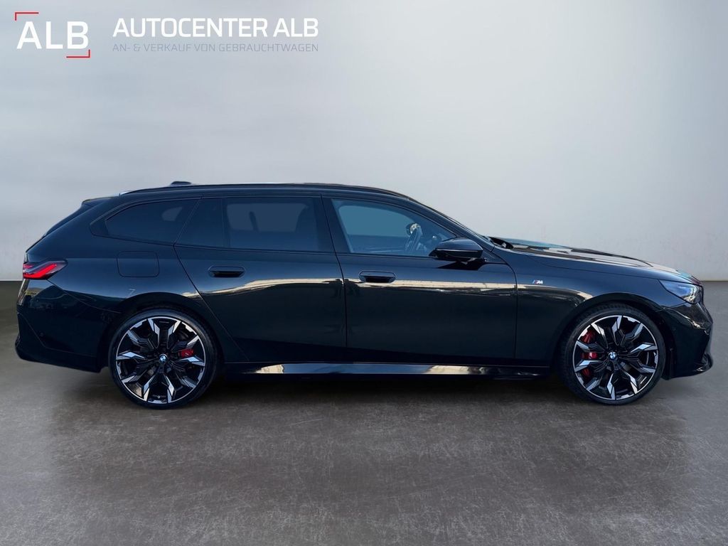 BMW 540 2024 г. Чёрный, пробег 55640 км