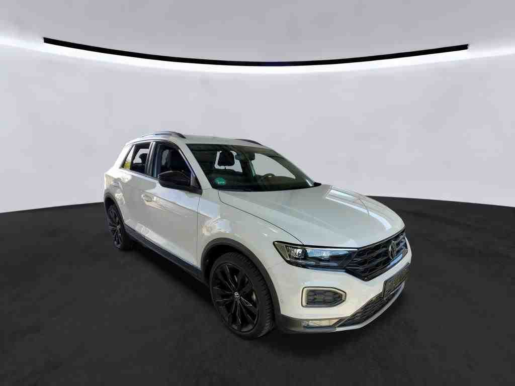 Volkswagen T-Roc 2022 г. Белый, пробег 51190 км