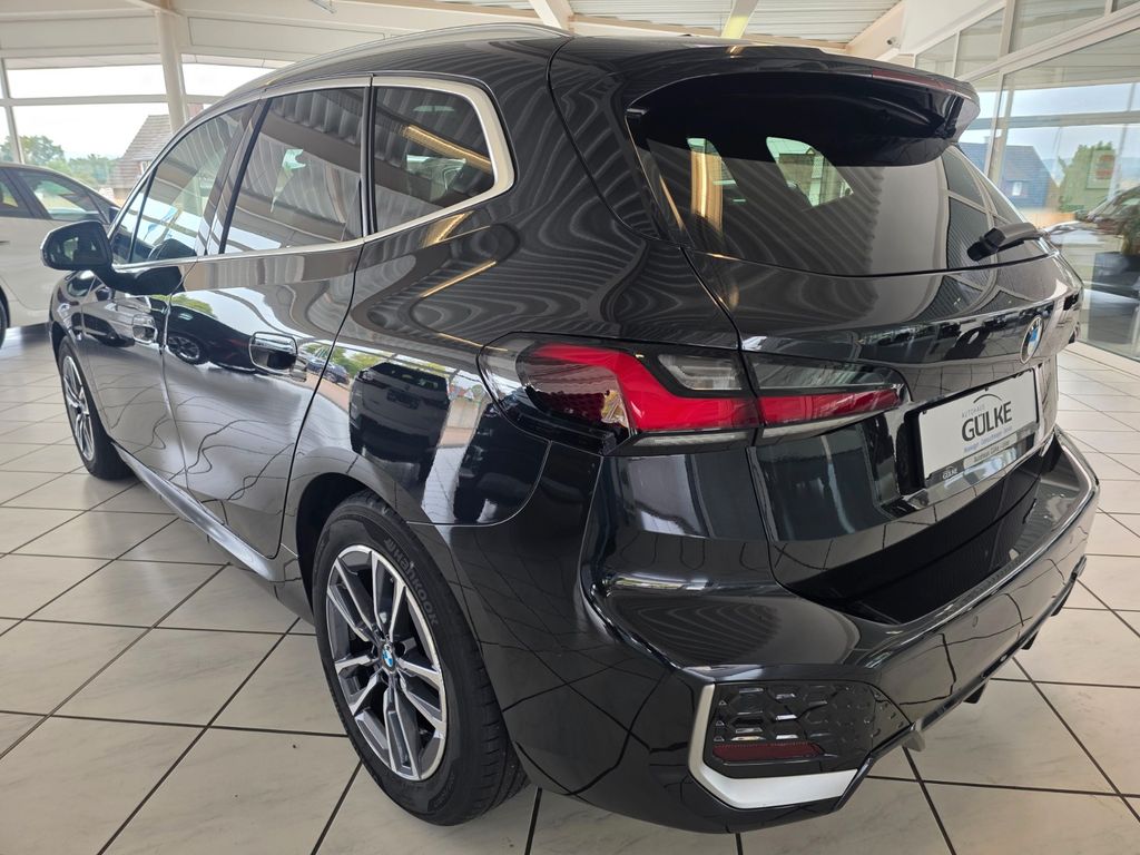 BMW 220 ACTIVE TOURER 2023 г. Чёрный, пробег 58300 км