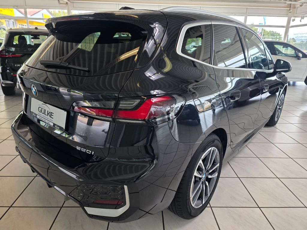 BMW 220 ACTIVE TOURER 2023 г. Чёрный, пробег 58300 км