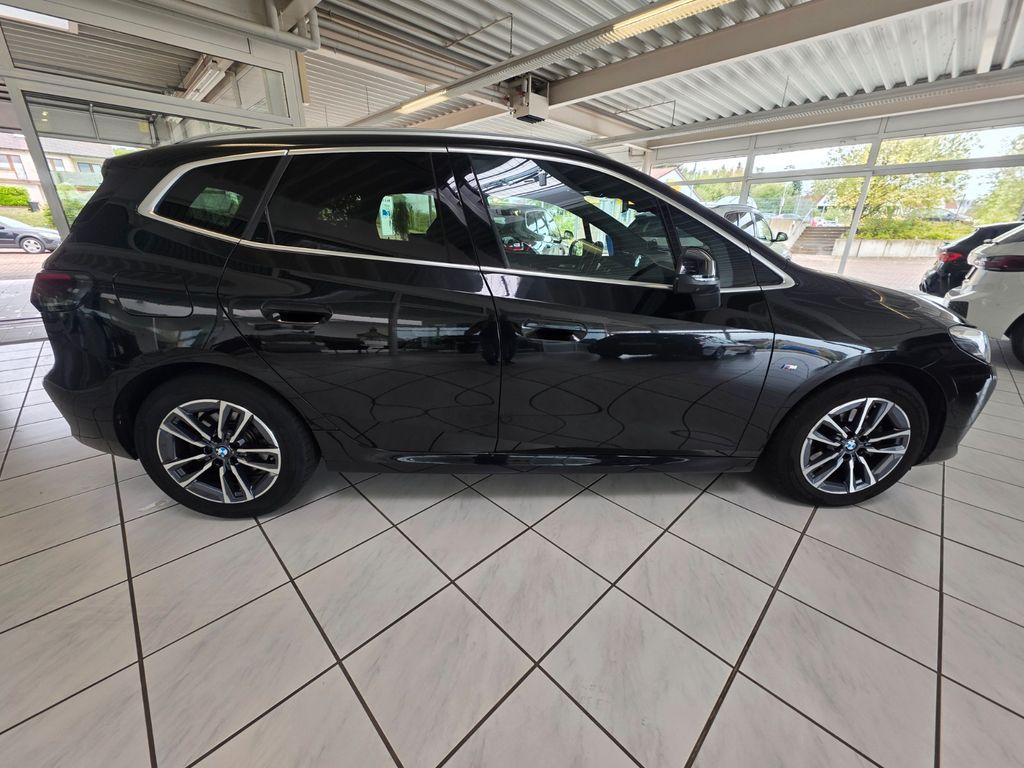 BMW 220 ACTIVE TOURER 2023 г. Чёрный, пробег 58300 км