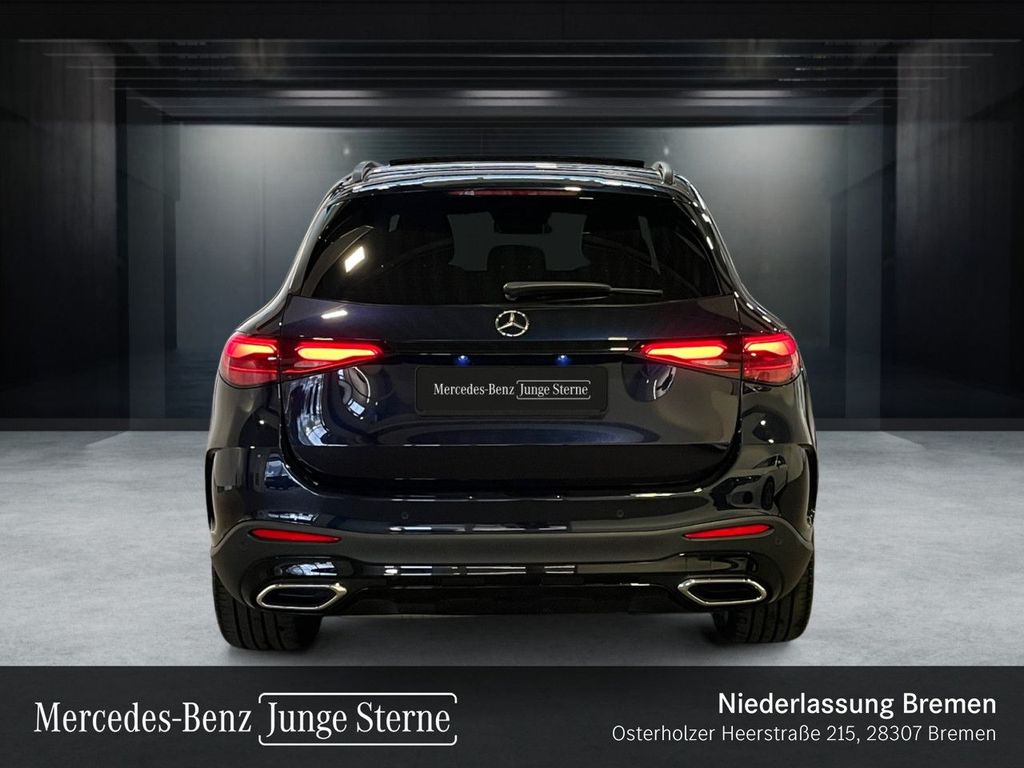 Mercedes-Benz GLC 300 2023 г. Синий, пробег 43806 км