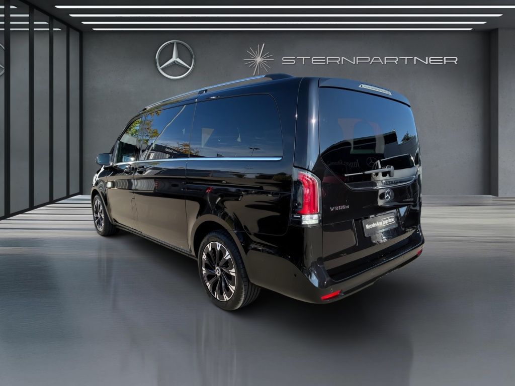 Mercedes-Benz V 300 2025 г. Чёрный, пробег 26803 км