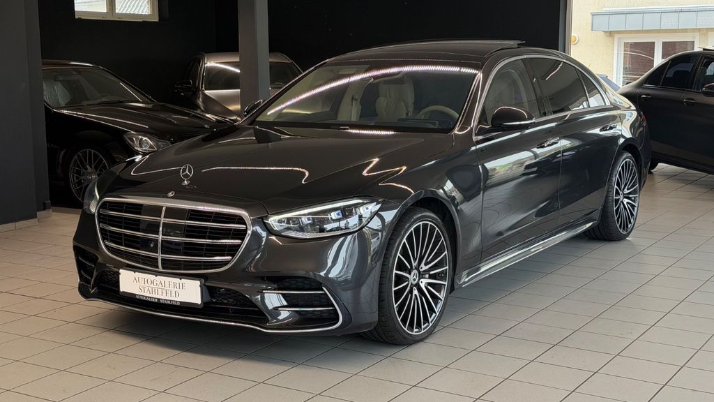 Mercedes-Benz S 400 2023 г. Серый, пробег 32000 км