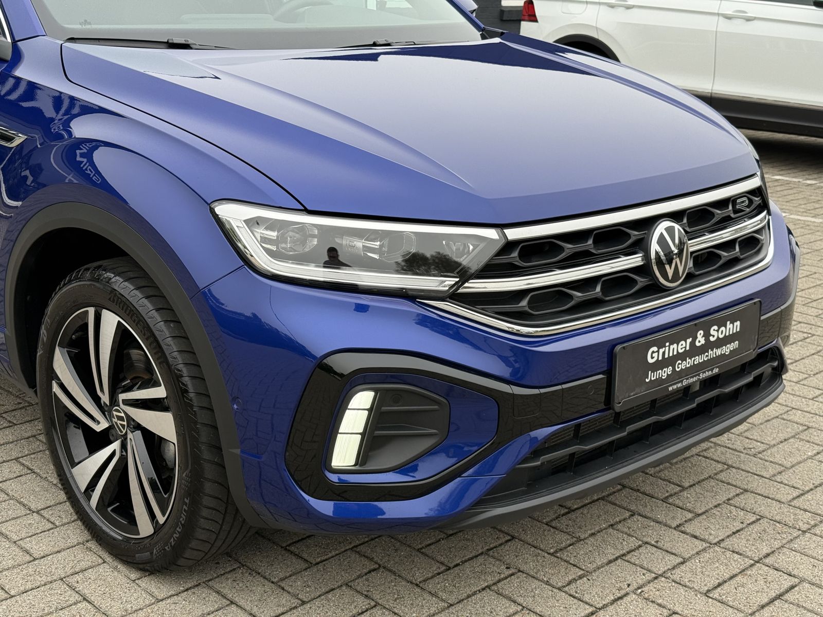 Volkswagen T-Roc 2025 г. Синий, пробег 24964 км