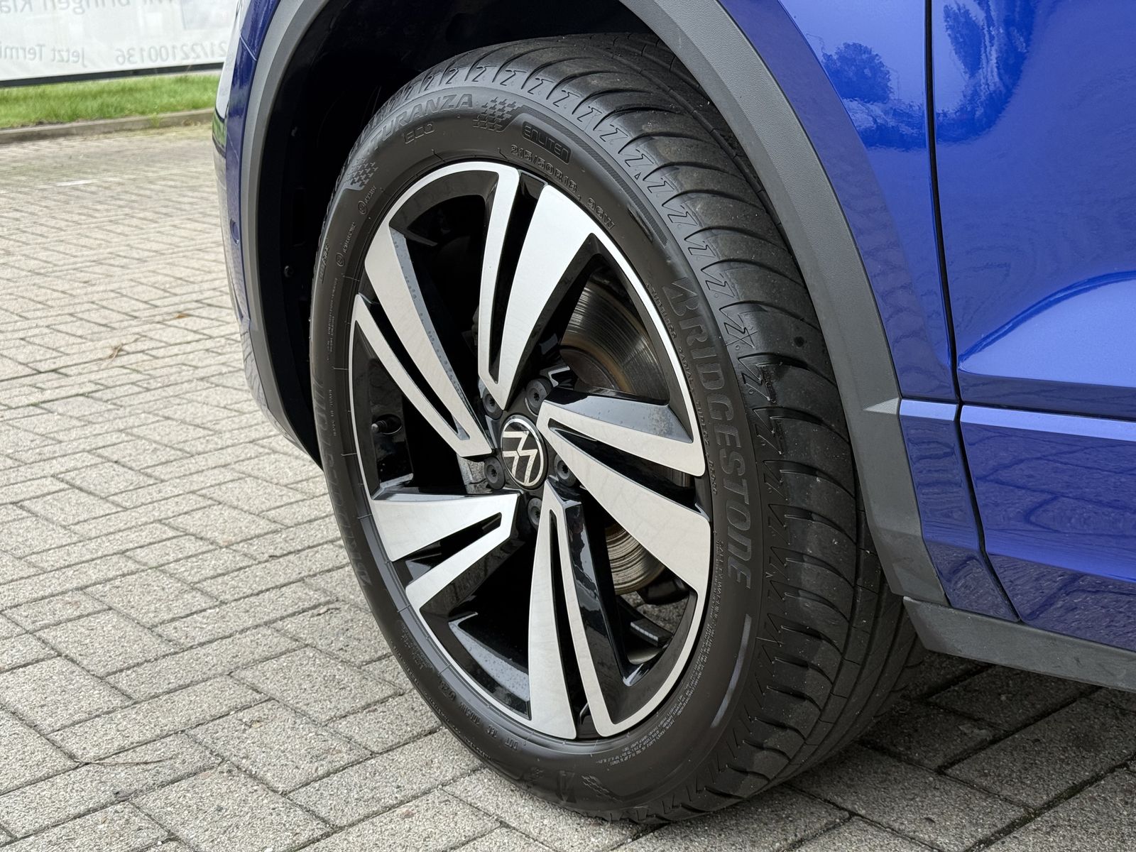 Volkswagen T-Roc 2025 г. Синий, пробег 24964 км
