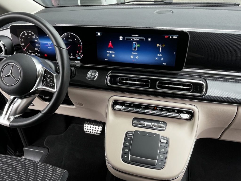 Mercedes-Benz V 220 2025 г. Серый, пробег 40331 км
