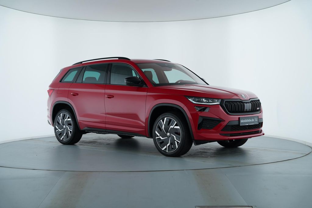 Skoda Kodiaq 2022 г. Красный, пробег 53896 км