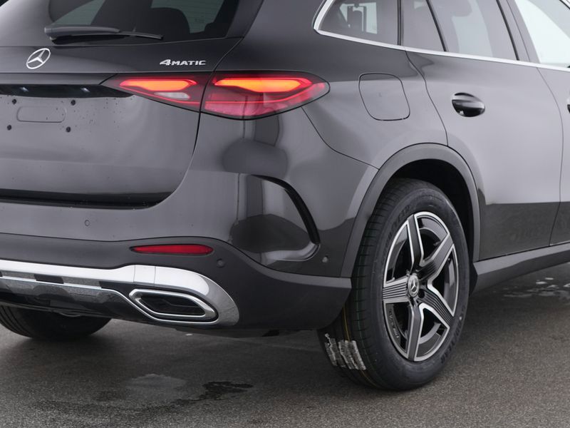 Mercedes-Benz GLC 220 2026 г. Серый, пробег 31435 км