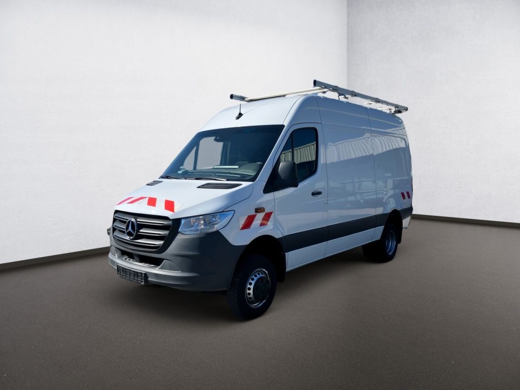 Mercedes-Benz SPRINTER 2021 г. Белый, пробег 54559 км