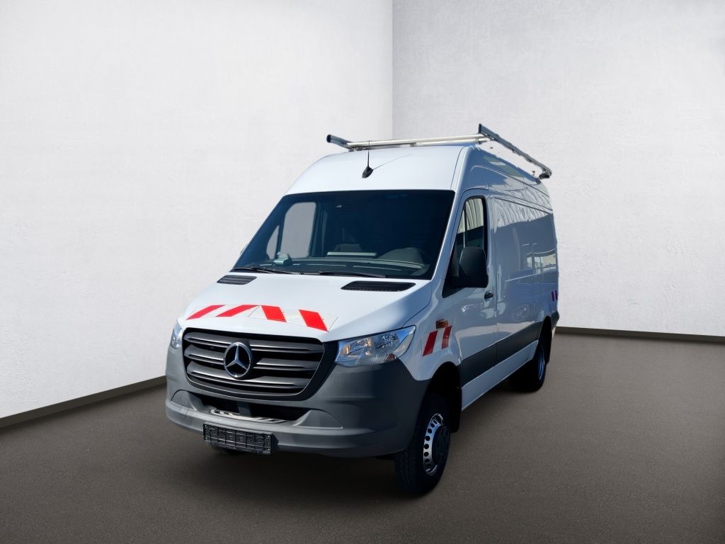 Mercedes-Benz SPRINTER 2021 г. Белый, пробег 54559 км