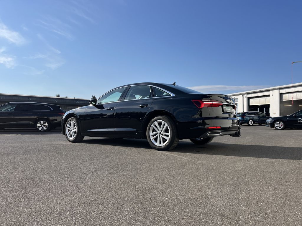 Audi A6 2023 г. Чёрный, пробег 28784 км