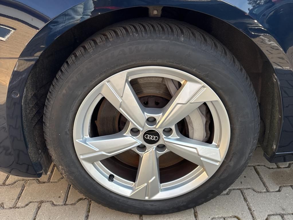 Audi A6 2023 г. Синий, пробег 51780 км