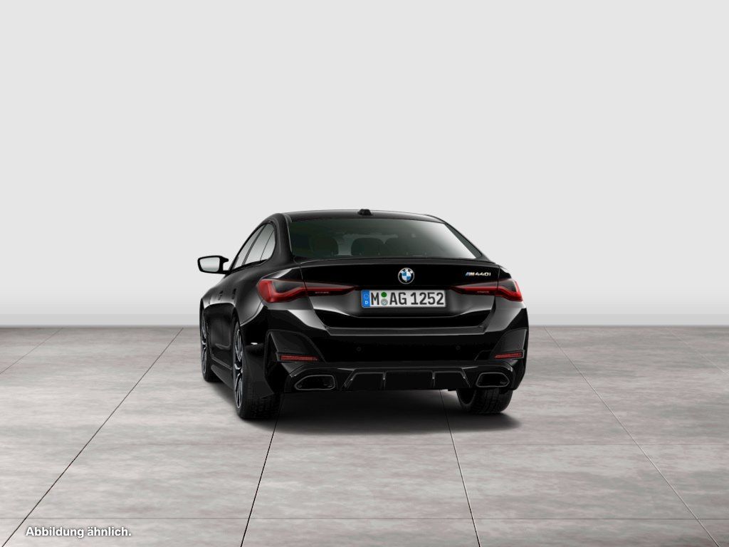 BMW M440 2023 г. Чёрный, пробег 11444 км