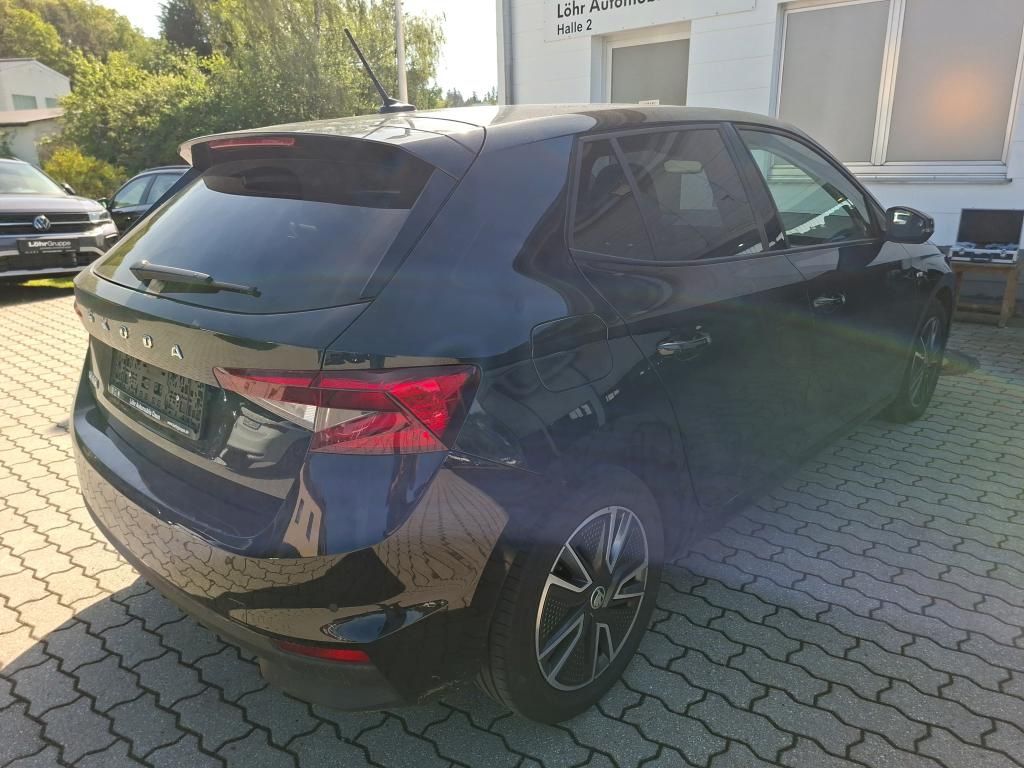 Skoda Fabia 2022 г. Чёрный, пробег 47000 км