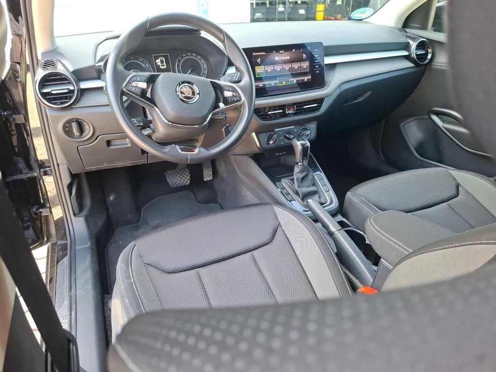 Skoda Fabia 2022 г. Чёрный, пробег 47000 км