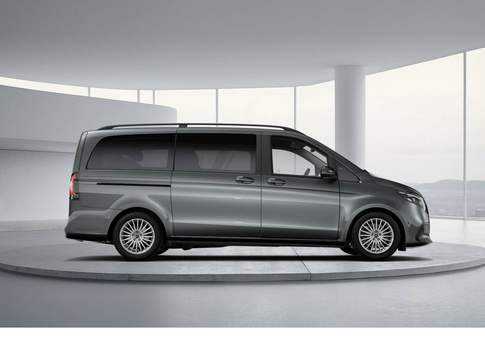 Mercedes-Benz V 220 2025 г. Серый, пробег 15258 км