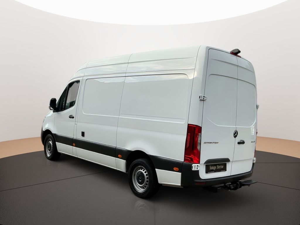 Mercedes-Benz SPRINTER 2022 г. Белый, пробег 58895 км