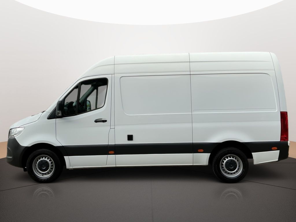 Mercedes-Benz SPRINTER 2022 г. Белый, пробег 58895 км