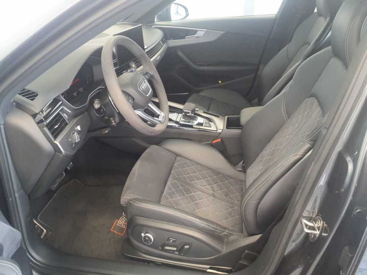 Audi RS4 2022 г. Серый, пробег 56500 км
