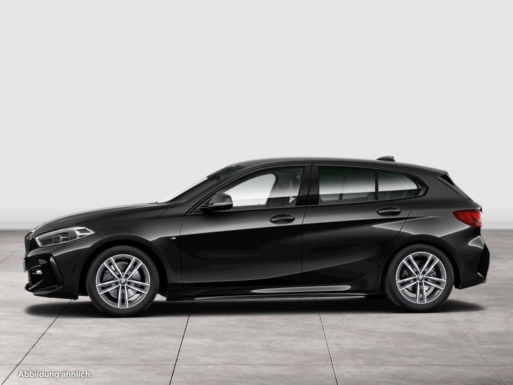 BMW 118 2023 г. Чёрный, пробег 50006 км
