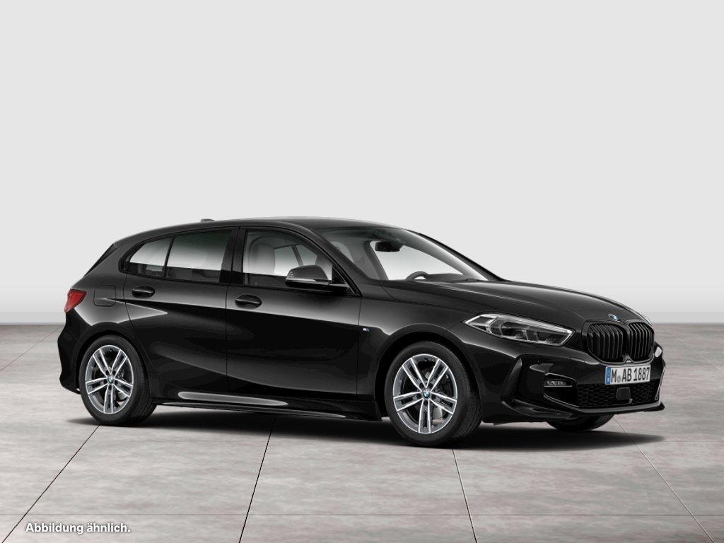 BMW 118 2023 г. Чёрный, пробег 50006 км