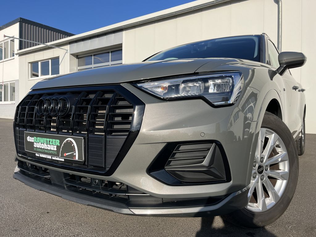 Audi Q3 2023 г. Серый, пробег 55756 км