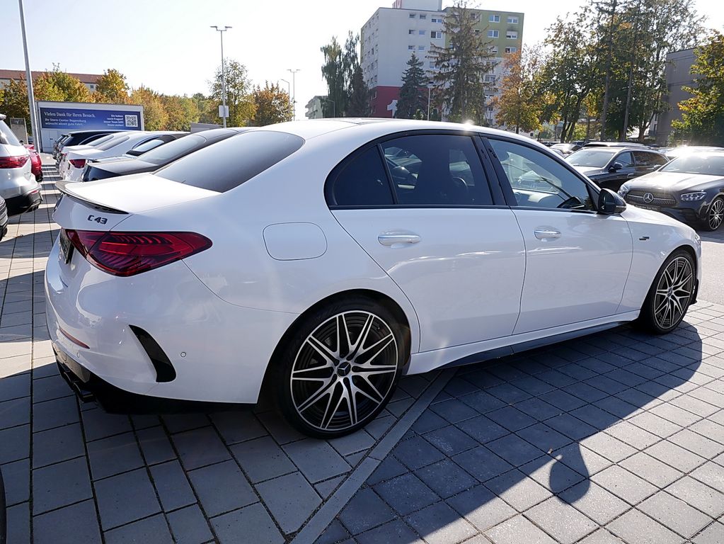 Mercedes-Benz C 43 AMG 2026 г. Белый, пробег 51990 км